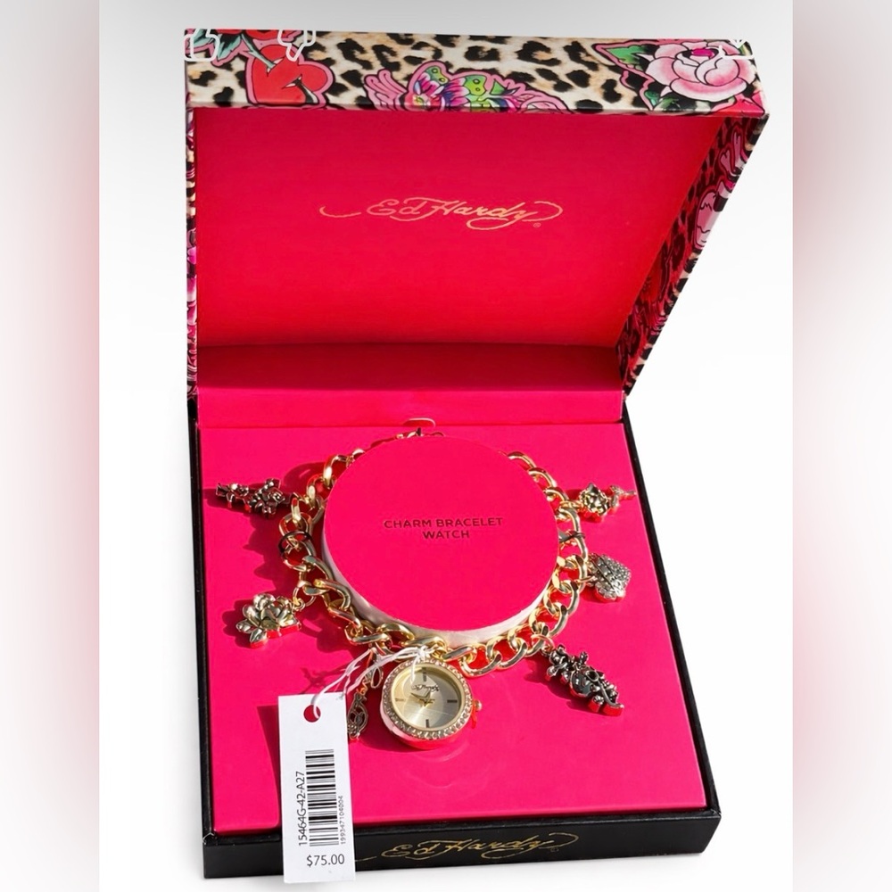 Ed Hardy NWT Gold Charm Bracelet WATCH! - Picture 10 of 10